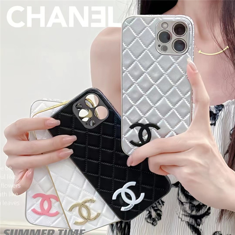 シャネル iphone11 CHANEL スマホケース スマートフォンケース - iPhoneアクセサリー